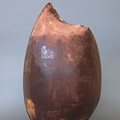 „Ceramika”; materiał: ceramika angobowana; wys: 15cm
